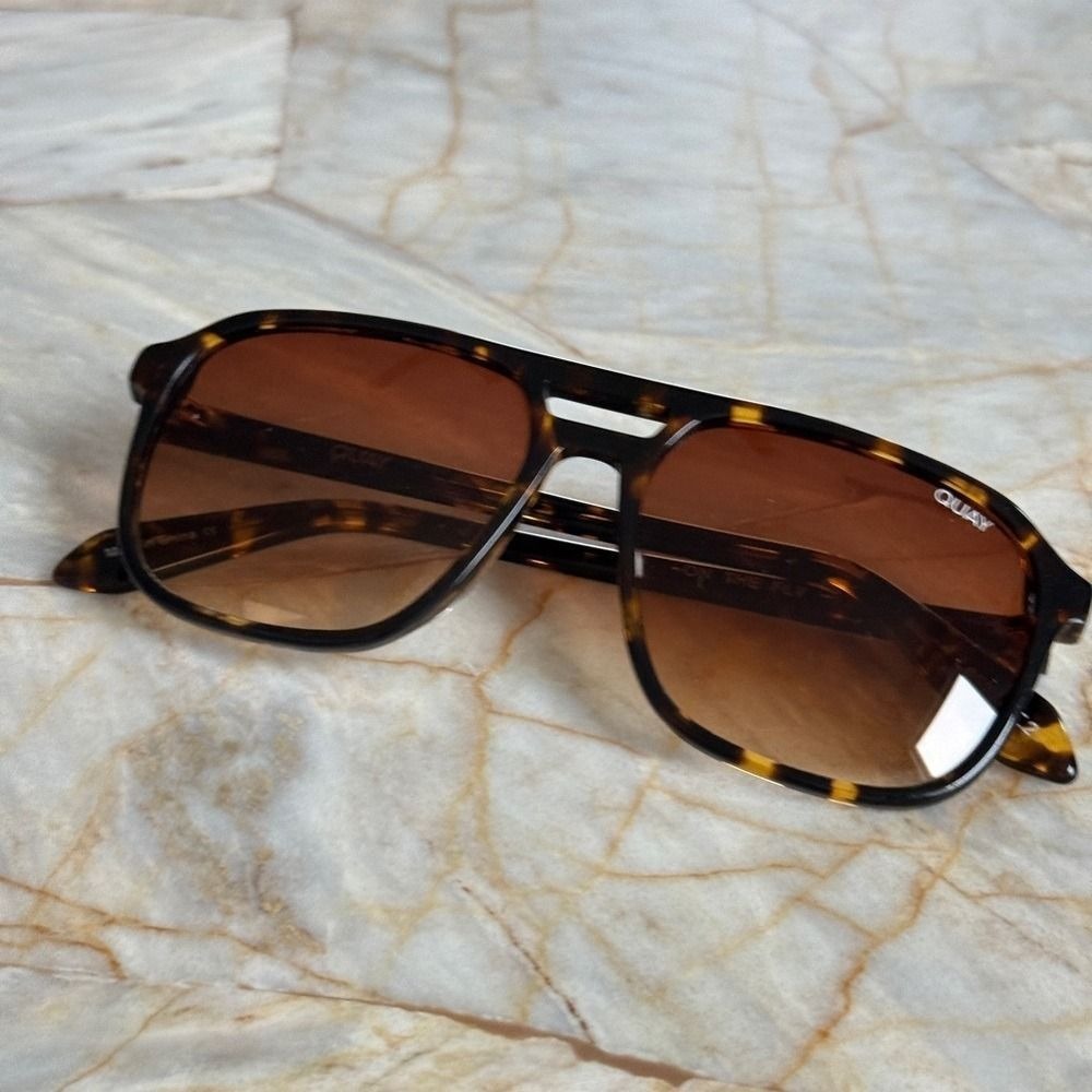 Quay Australia On The Fly Tortoise Shell Aviator Sunglasses Brown Gradient Lens - Picture 4 of 14